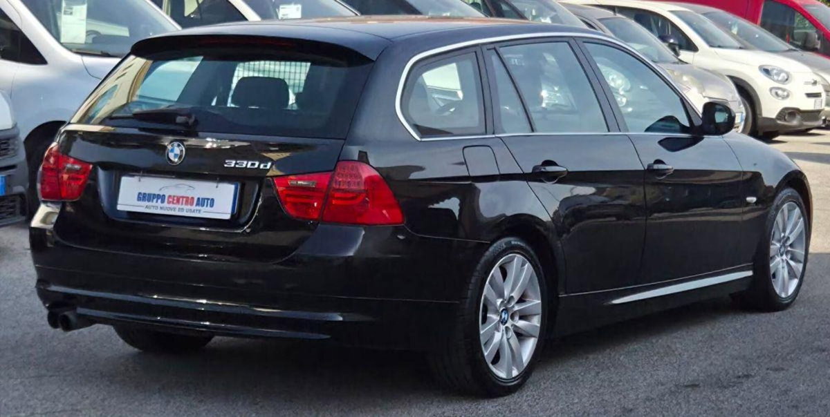 BMW Serie 3 Touring 330d cat  Futura (5)