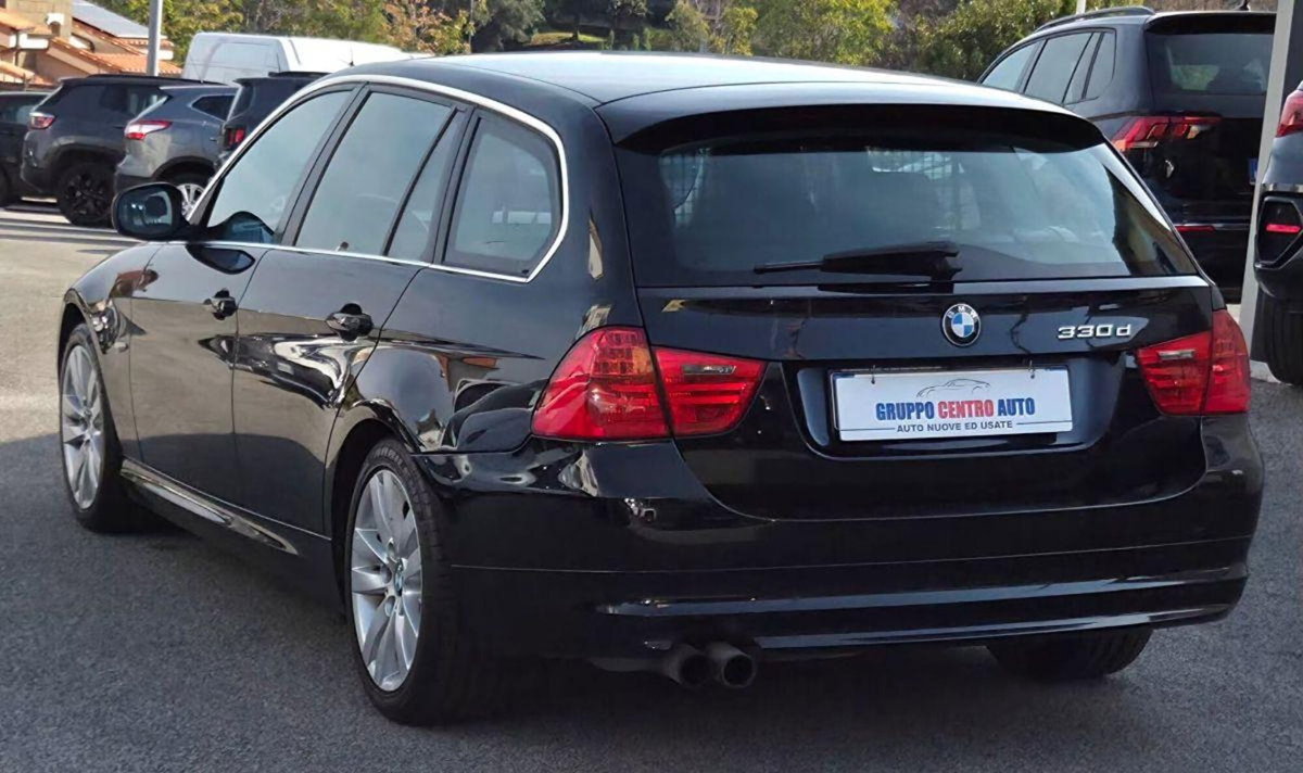 BMW Serie 3 Touring 330d cat  Futura (6)