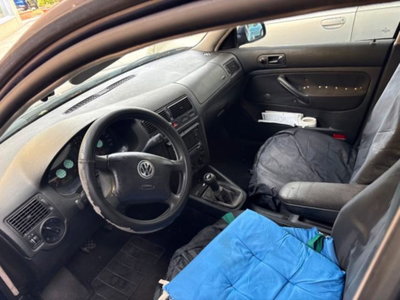 Volkswagen Golf 1.9 TDI/101 CV cat 3p. Comfortline (6)