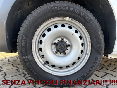 Renault Kangoo Blue dCi 95CV Express Maxi Combi Ice Plus (14)