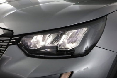 Peugeot 2008 BlueHDi 130 S&S EAT8 Allure Pack (9)