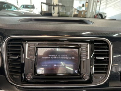 Volkswagen Maggiolino Cabrio 1.2 TSI Design BlueMotion Technology (13)