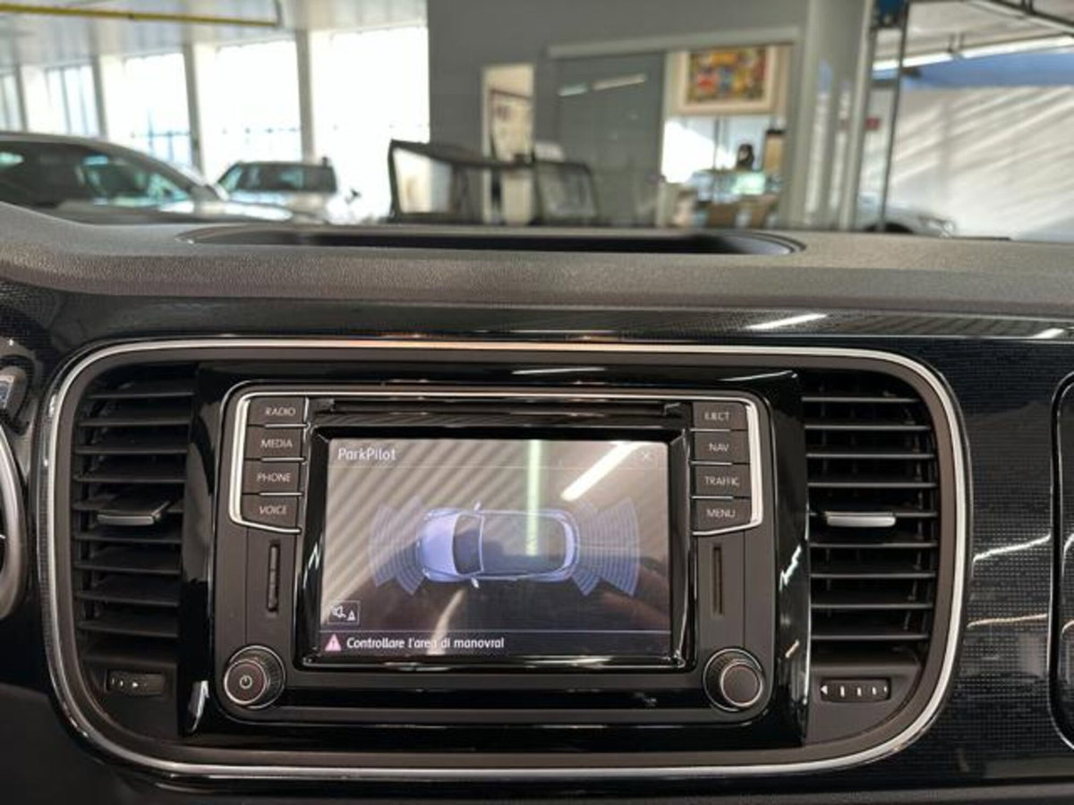Volkswagen Maggiolino Cabrio 1.2 TSI Design BlueMotion Technology (14)