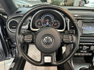 Volkswagen Maggiolino Cabrio 1.2 TSI Design BlueMotion Technology (19)