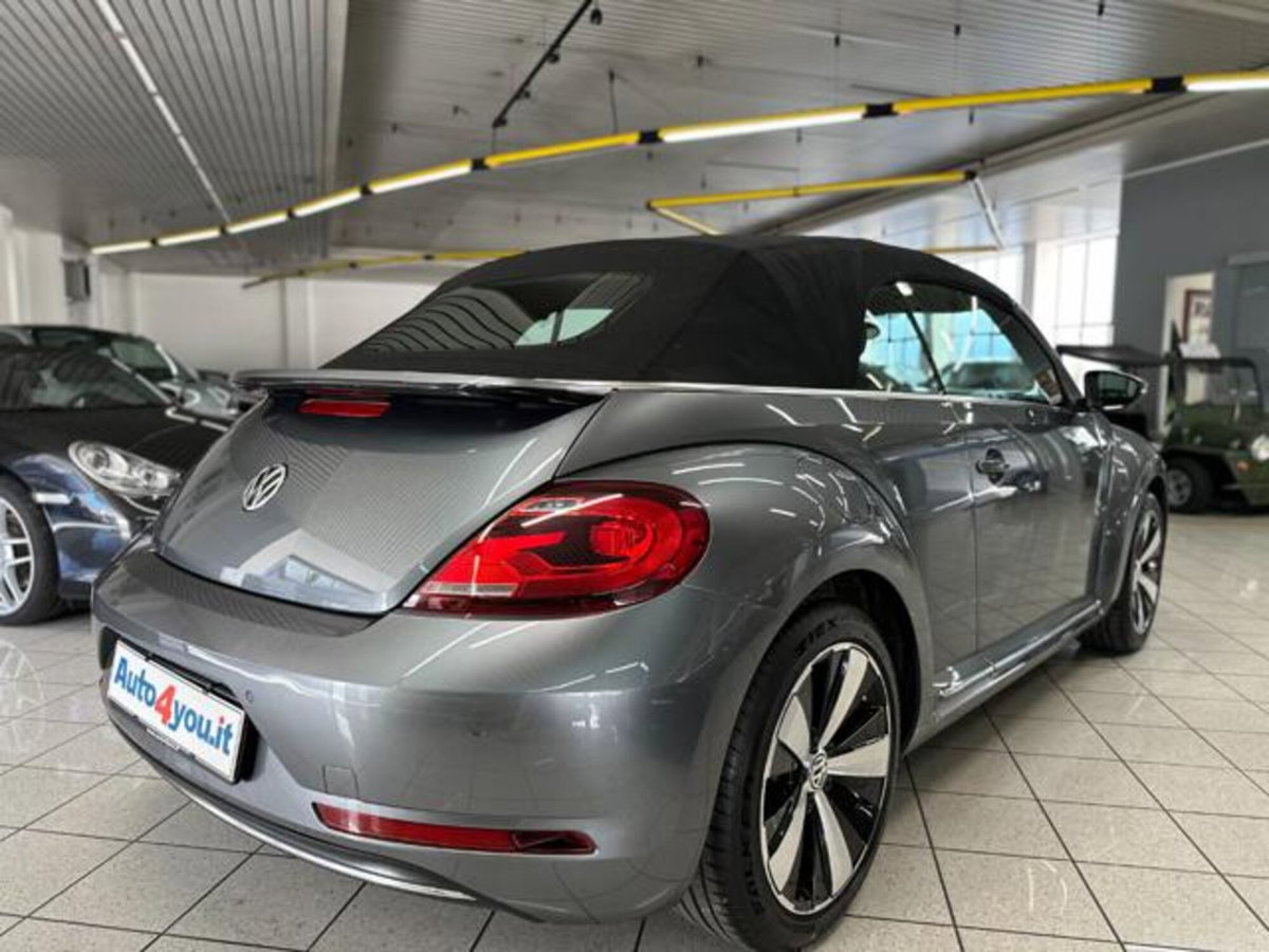 Volkswagen Maggiolino Cabrio 1.2 TSI Design BlueMotion Technology (3)