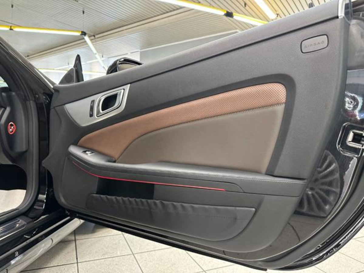 Mercedes-Benz SLK 200 BlueEFFICIENCY Sport (17)
