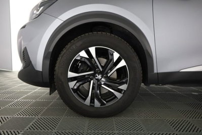Peugeot 2008 BlueHDi 130 S&S EAT8 Allure Pack (8)