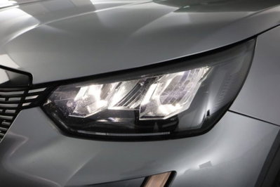 Peugeot 2008 BlueHDi 130 S&S EAT8 Allure Pack (9)