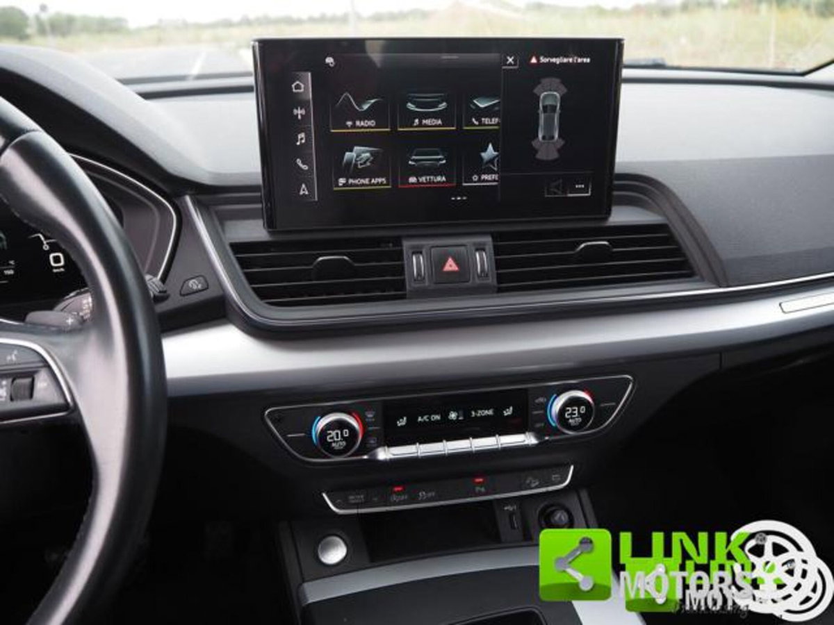 Audi Q5 40 TDI 204 CV quattro S tronic Business (12)