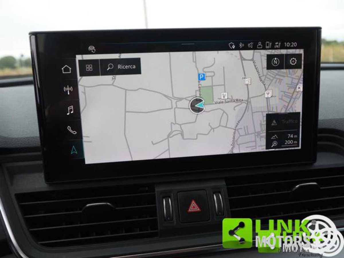 Audi Q5 40 TDI 204 CV quattro S tronic Business (13)