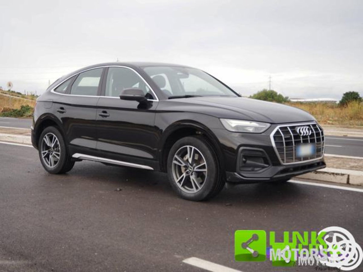 Audi Q5 40 TDI 204 CV quattro S tronic Business (16)