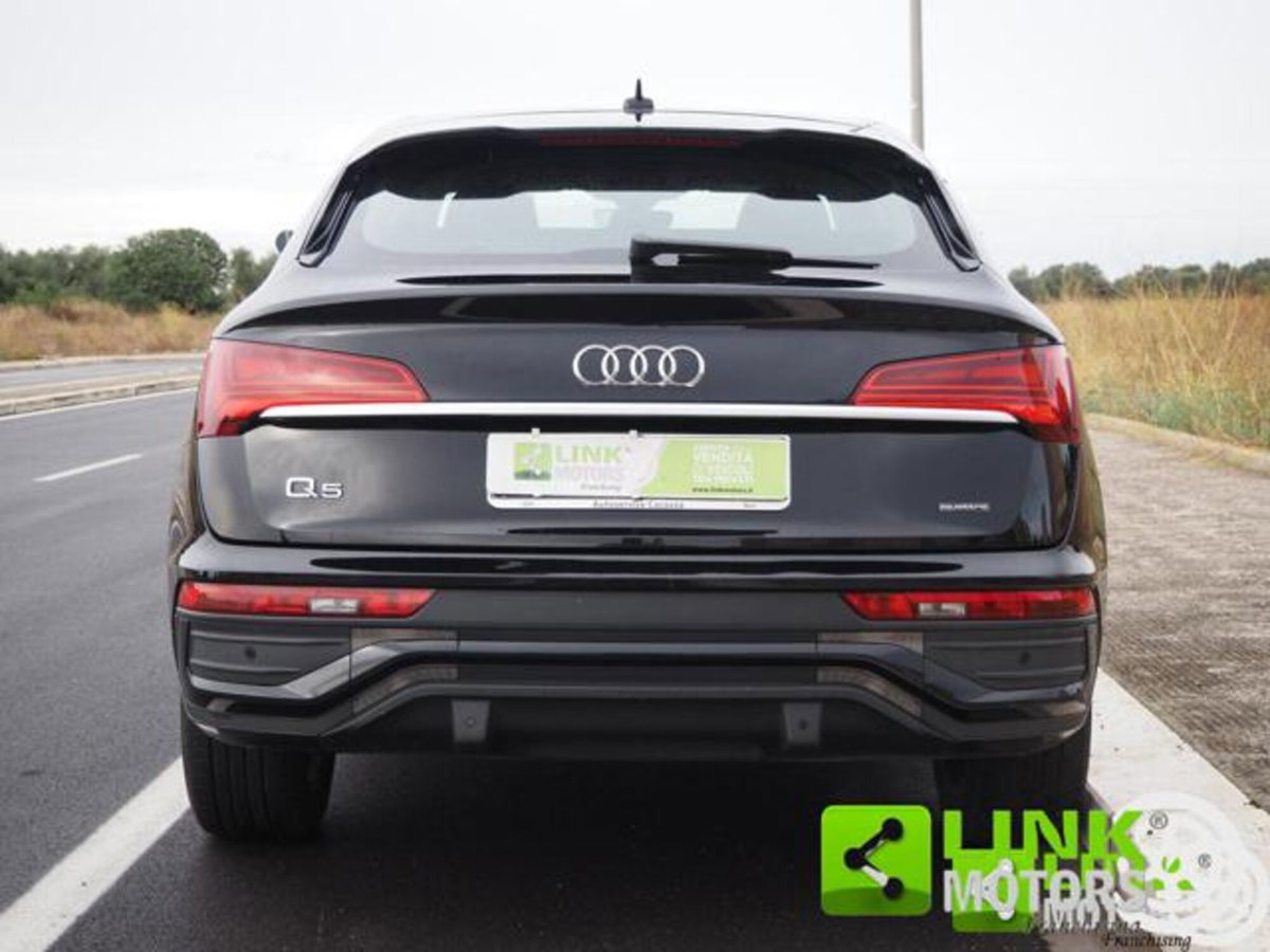 Audi Q5 40 TDI 204 CV quattro S tronic Business (8)