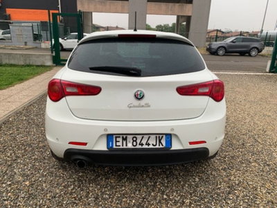 Alfa Romeo Giulietta 1.4 Turbo Distinctive 120cv (4)