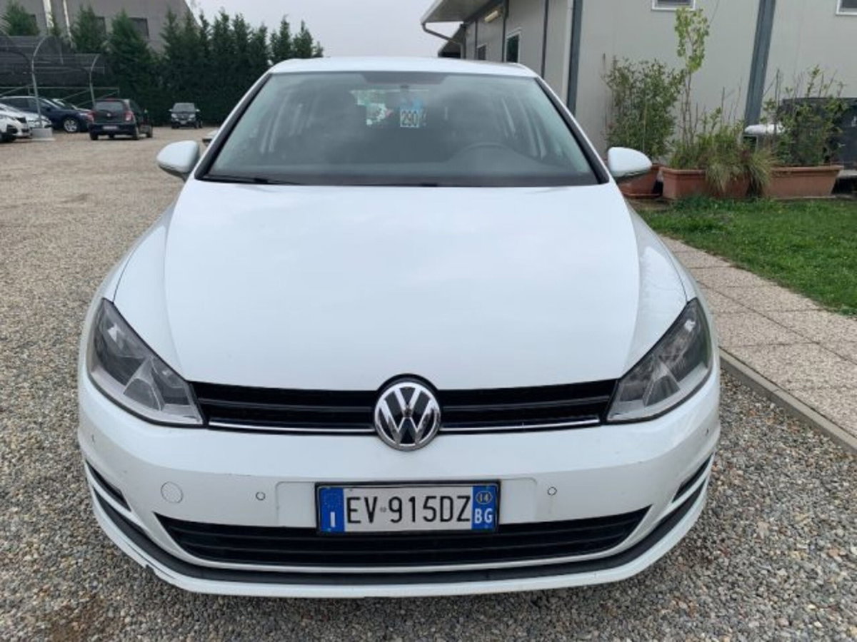 Volkswagen Golf 1.2 TSI 85 CV 5p. Trendline BlueMotion Technology (2)