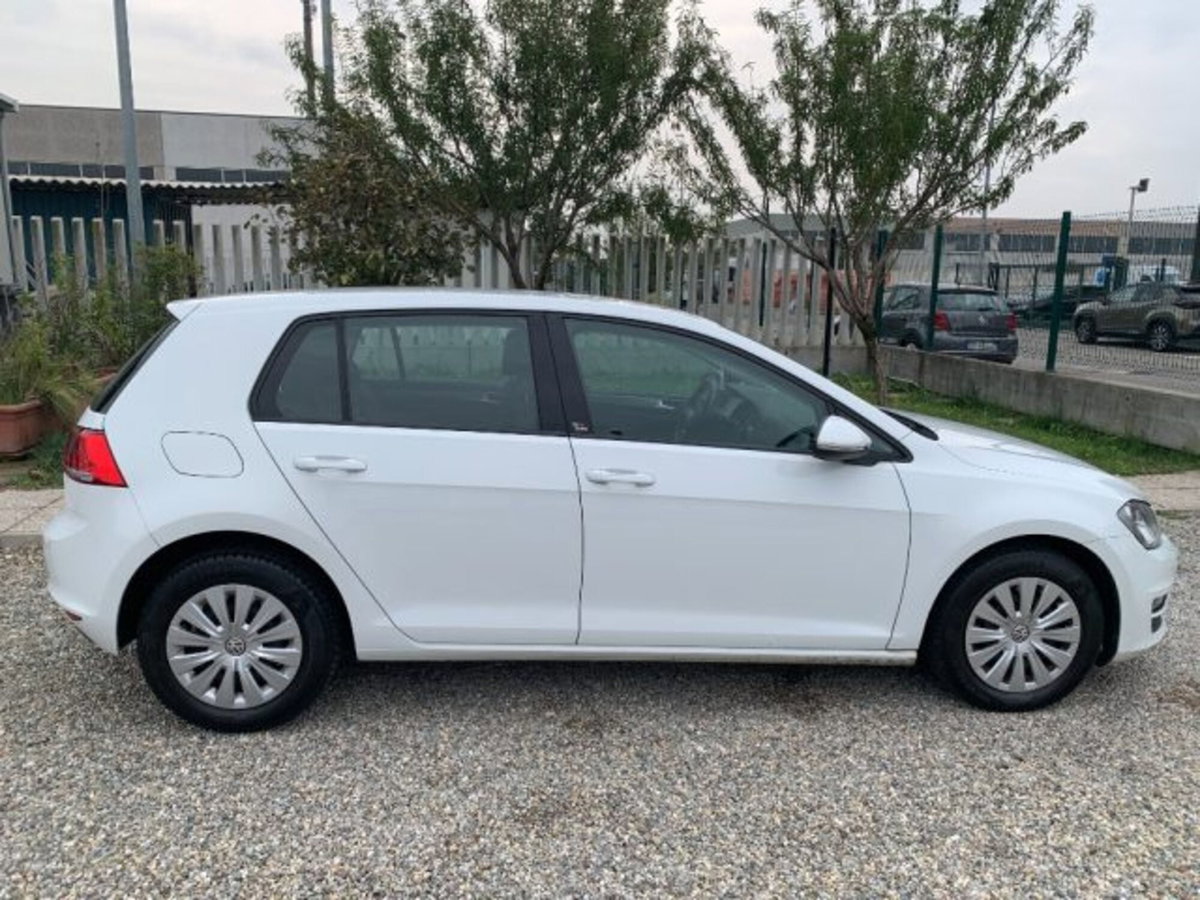 Volkswagen Golf 1.2 TSI 85 CV 5p. Trendline BlueMotion Technology (4)