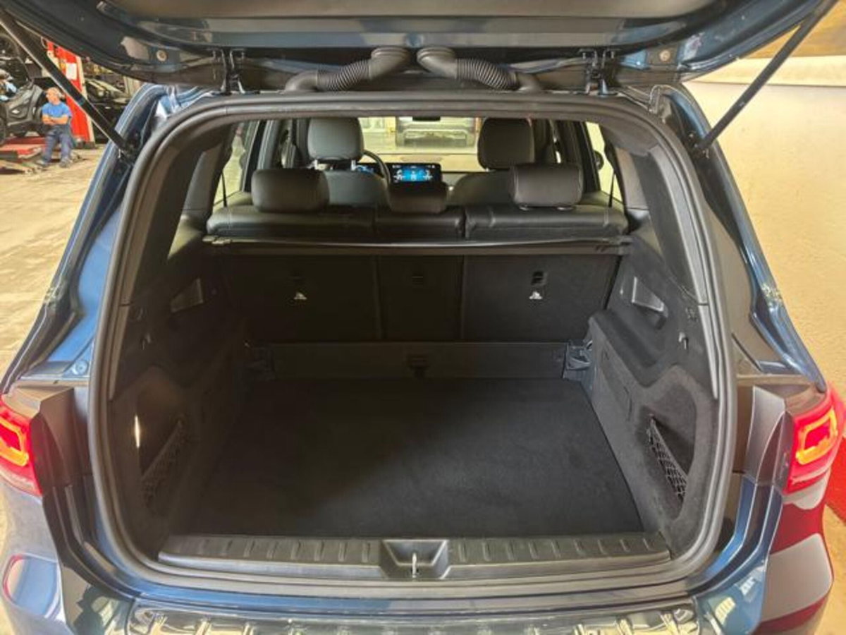 Mercedes-Benz GLB 200 d Business Extra auto 7p.ti (14)