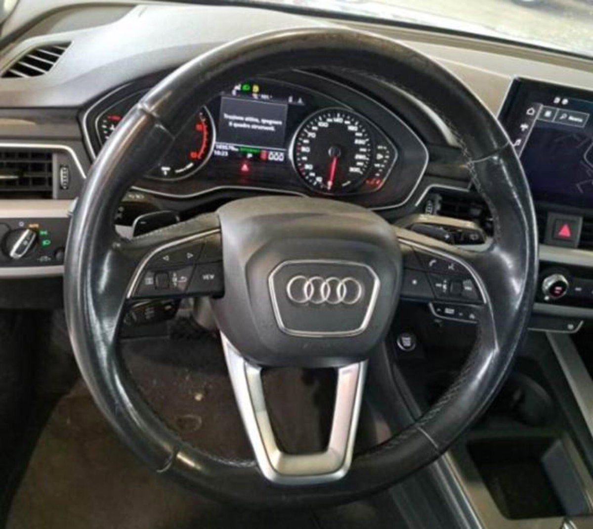 Audi A4 Avant 35 TDI/163 CV S tronic Business Advanced (13)