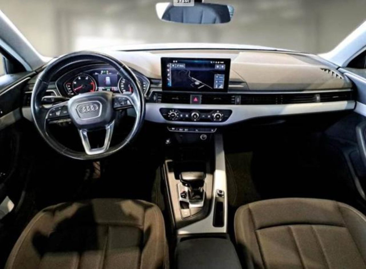 Audi A4 Avant 35 TDI/163 CV S tronic Business Advanced (3)