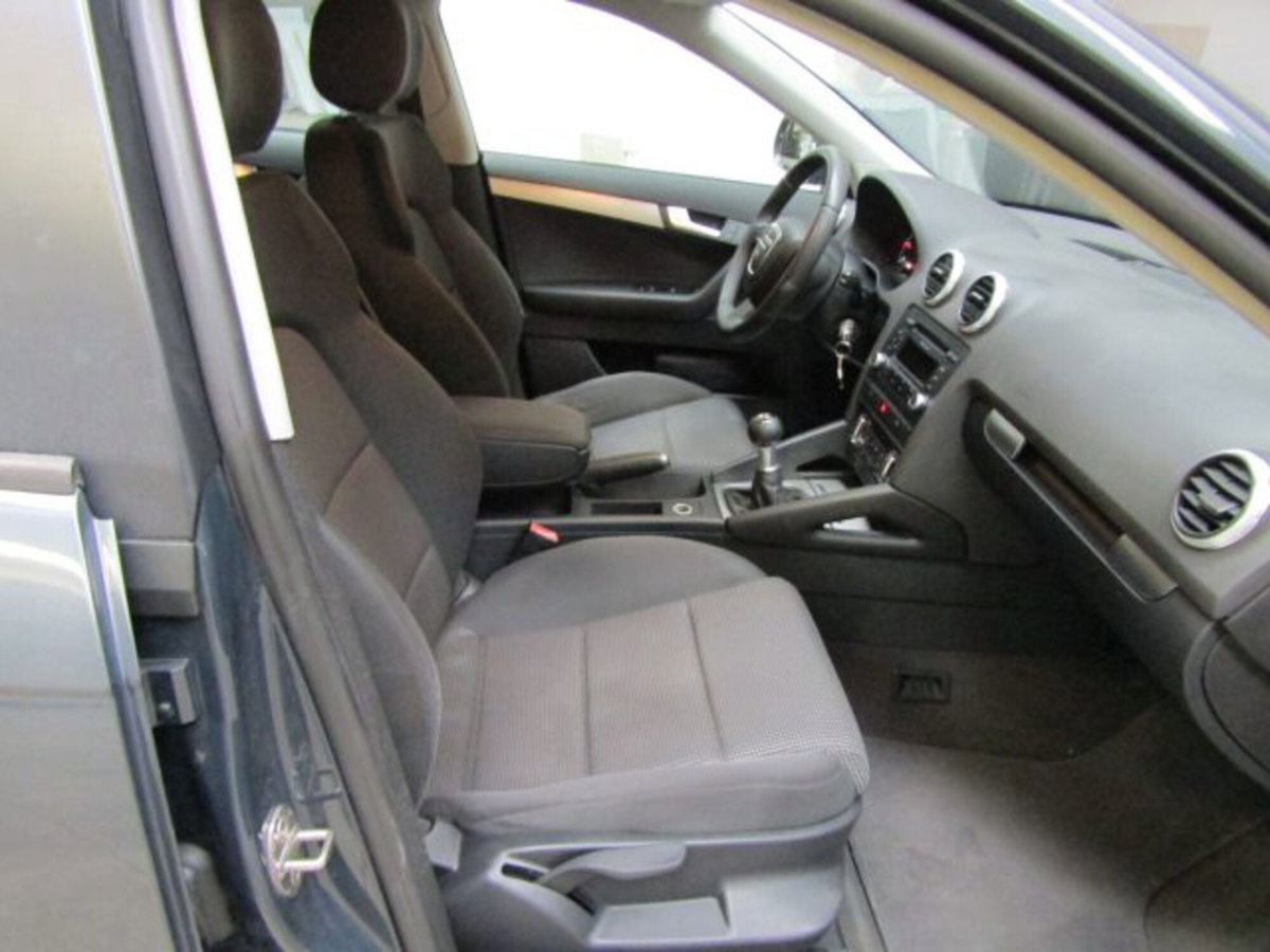 Audi A3 Sportback 2.0 TDI F.AP. Ambition (15)