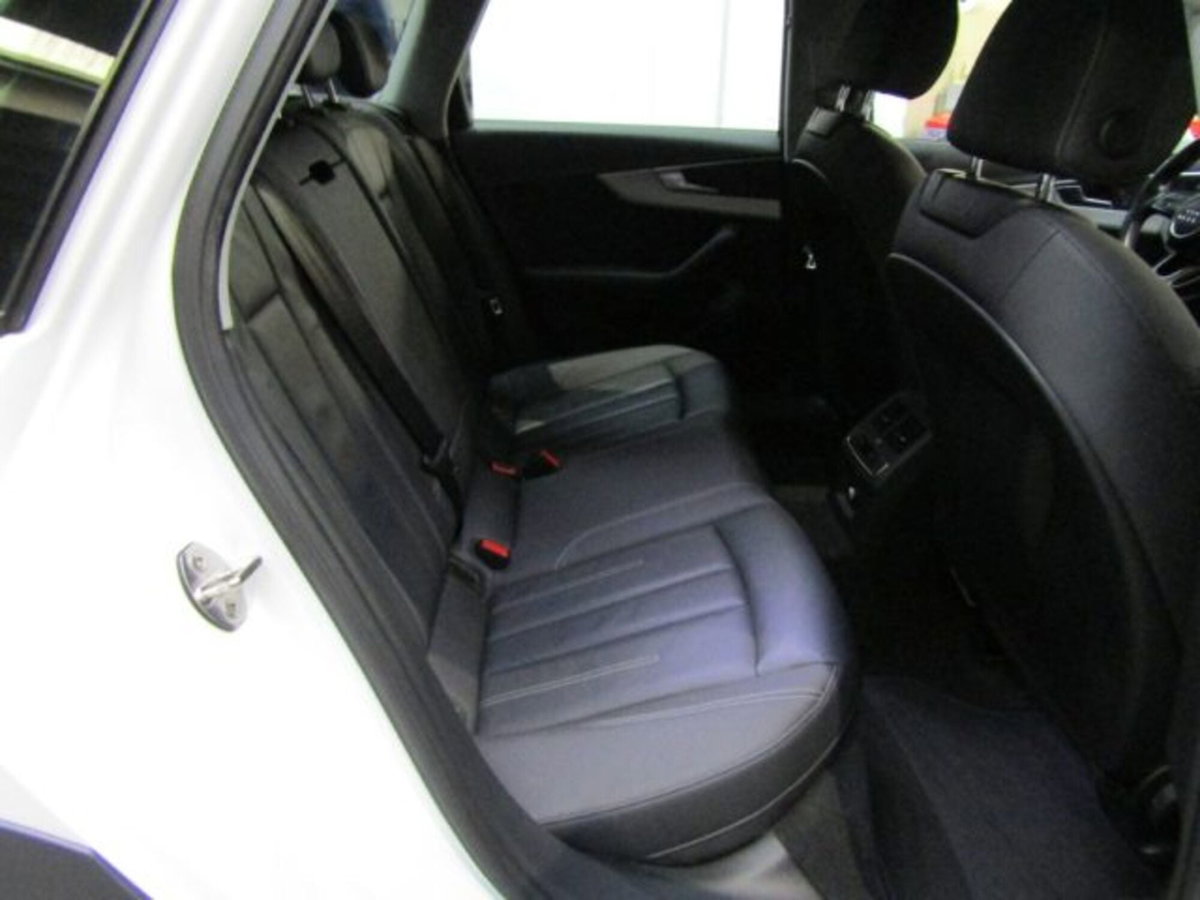 Audi A4 Allroad 40 TDI 190 CV S tronic Business Evolution (13)