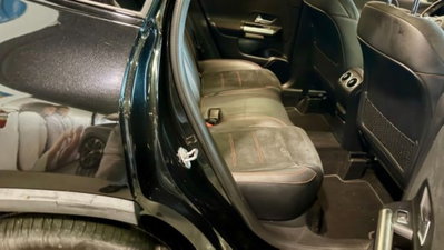Mercedes-Benz GLA SUV 200 d Automatic Premium (10)