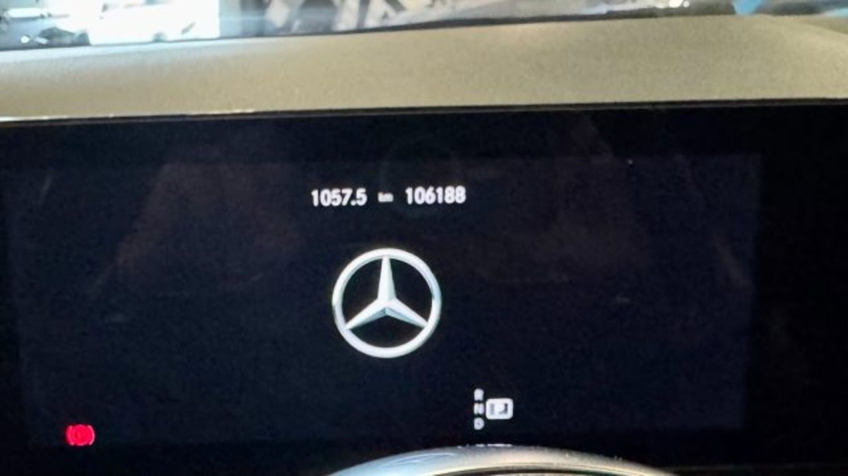 Mercedes-Benz GLA SUV 200 d Automatic Premium (17)