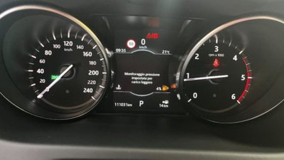 Land Rover Discovery Sport 2.0D I4-L.Flw 150 CV AWD Auto HSE (9)