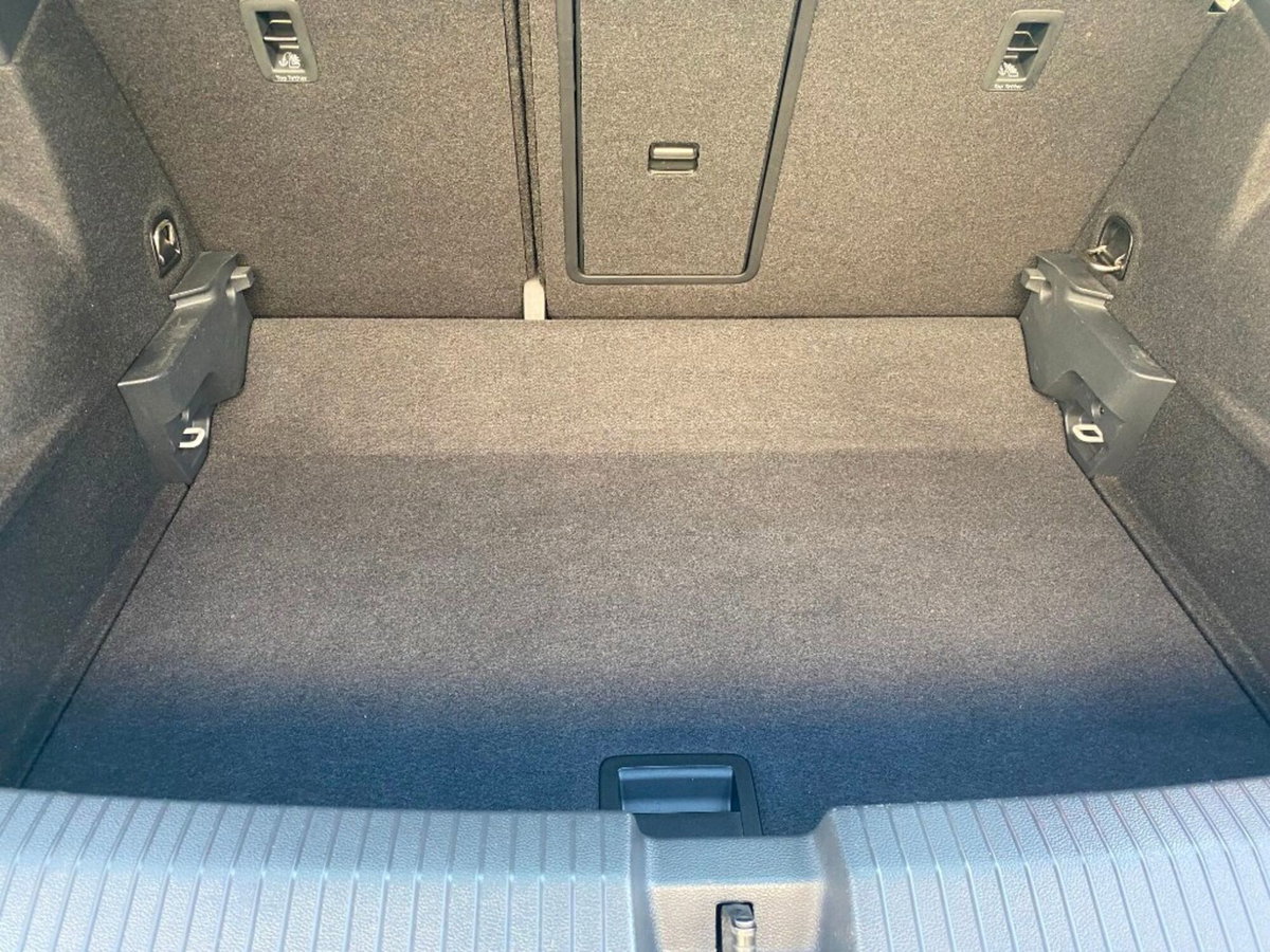 Volkswagen T-Roc 2.0 tdi Life 115cv (10)