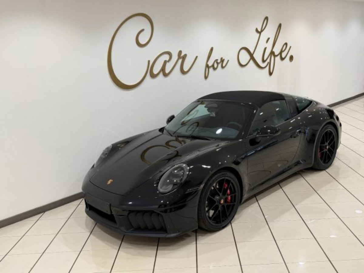 Porsche 911 Cabrio Targa 3.6 4 GTS auto (3)