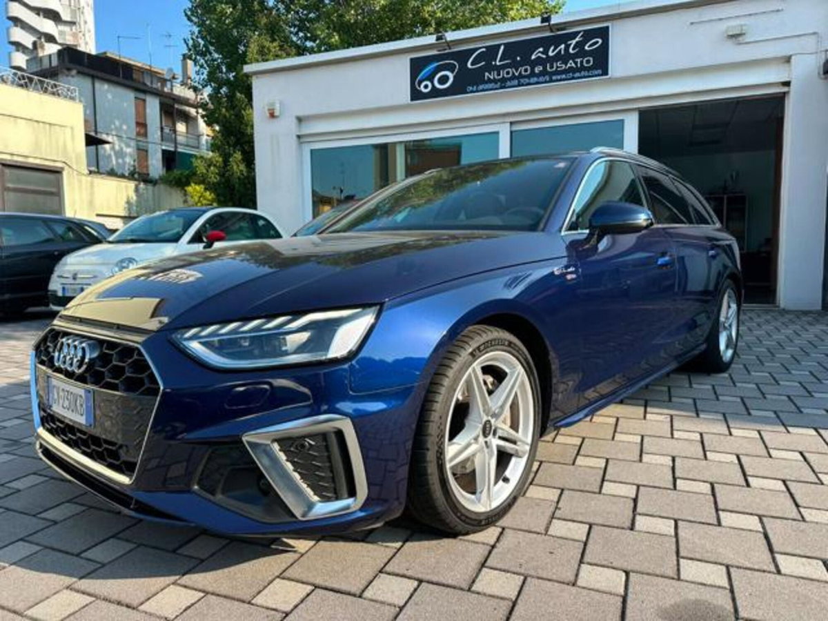 Audi A4 Avant 40 TDI quattro S tronic S line edition