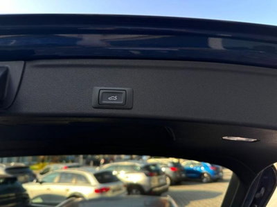 Audi A4 Avant 40 TDI quattro S tronic S line edition (12)