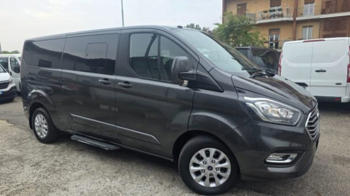 Ford Tourneo Custom 320 2.0 TDCi 170CV aut. PL Titanium
