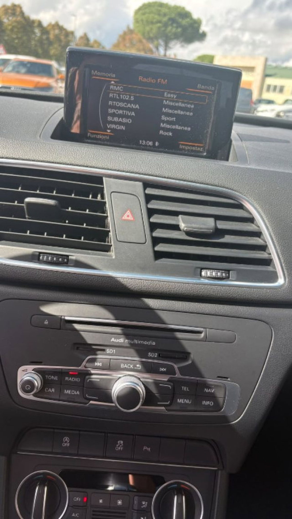 Audi Q3 2.0 TDI 150 CV quattro S tronic Design (14)