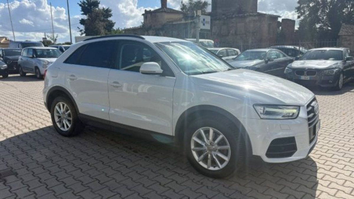 Audi Q3 2.0 TDI 150 CV quattro S tronic Design (2)