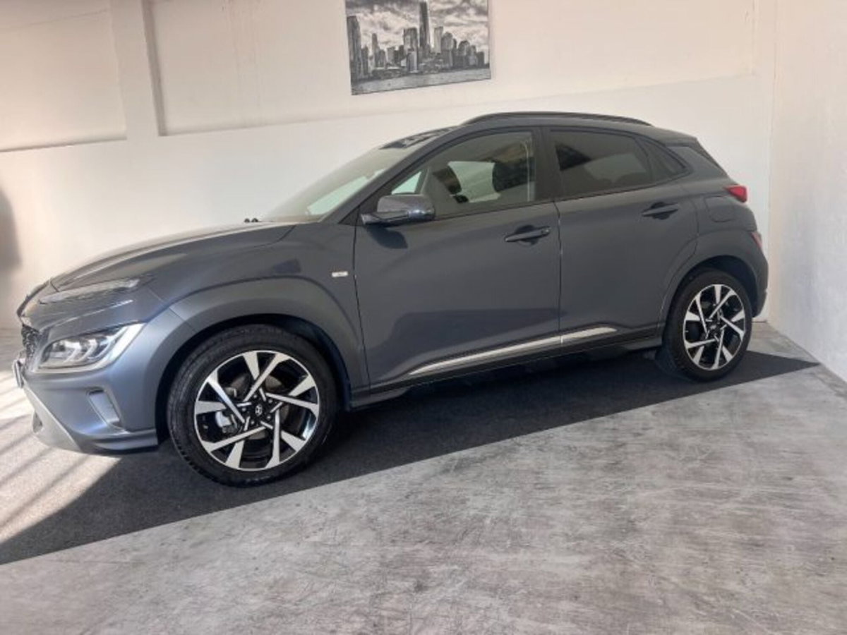 Hyundai Kona 1.0 T-GDI Hybrid 48V iMT XLine (2)
