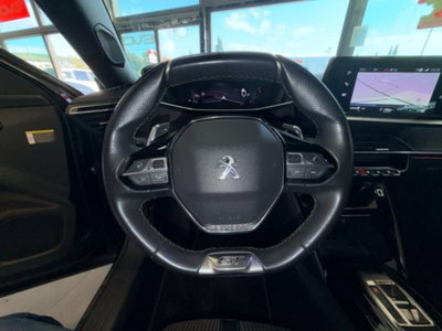 Peugeot 2008 BlueHDi 130 S&S EAT8 GT (11)