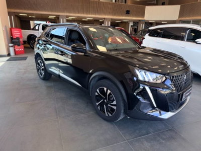 Peugeot 2008 BlueHDi 130 S&S EAT8 GT (5)