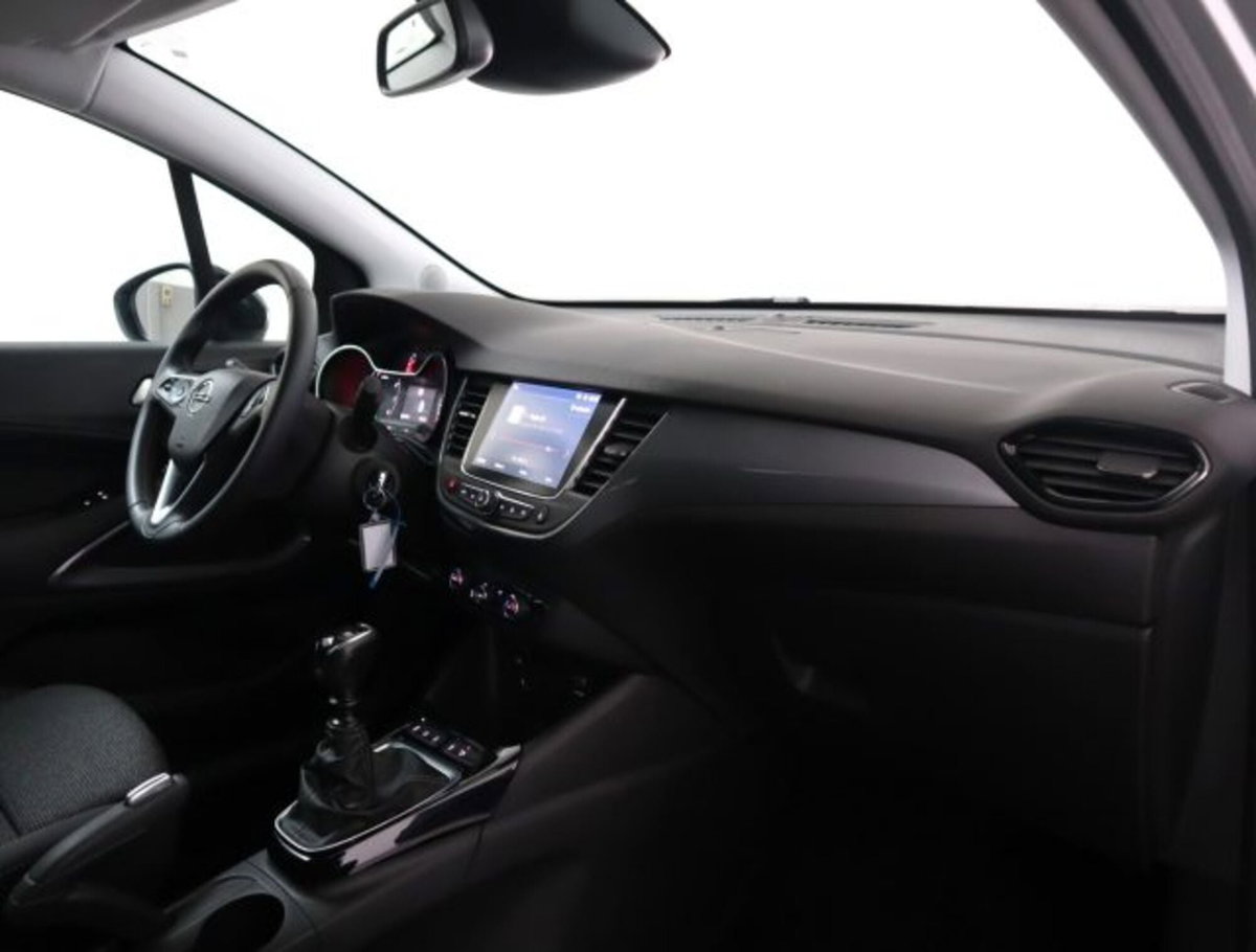 Opel Crossland 1.2 Elegance s&s 110cv (12)