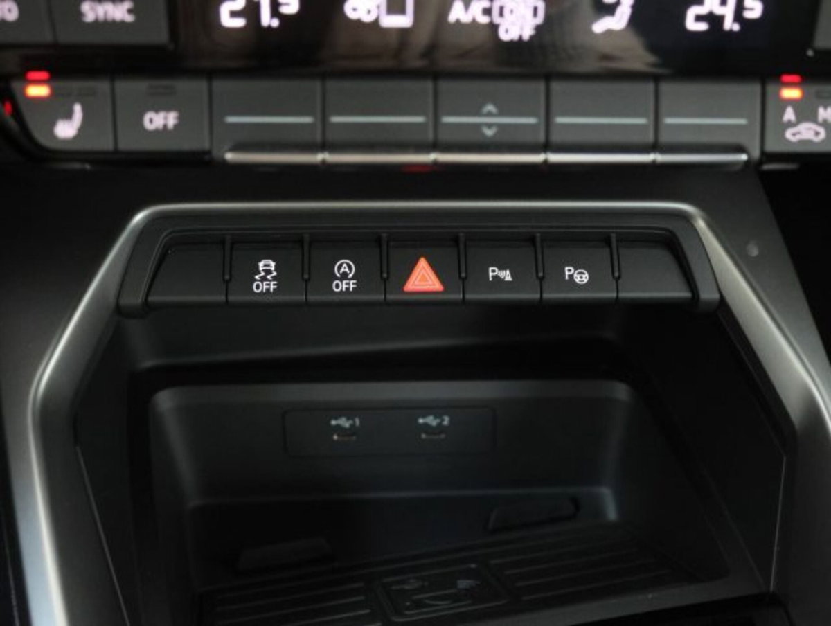 Audi A3 Sportback 30 TFSI S tronic Business Advanced (20)