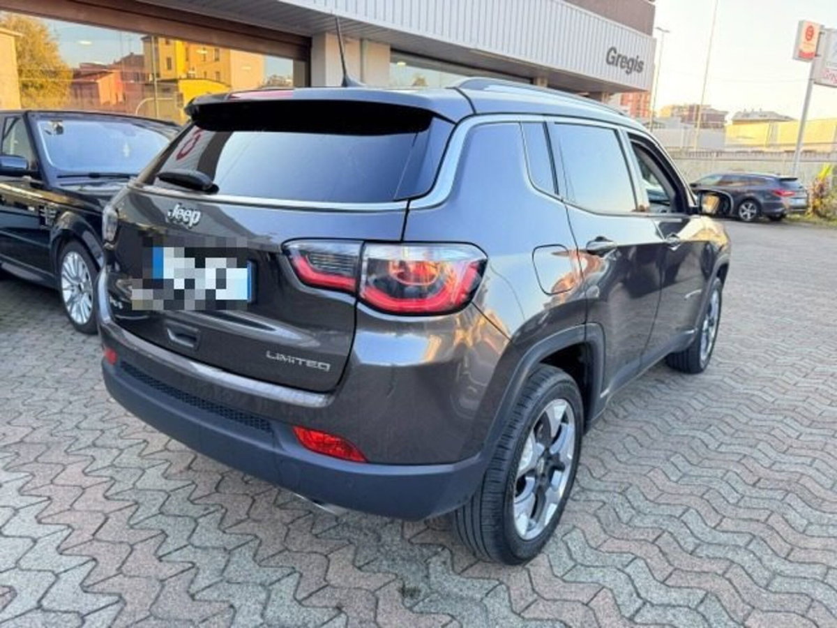 Jeep Compass 2.0 Multijet II 4WD Business (2)