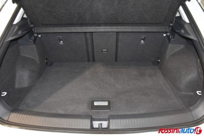 Volkswagen T-Roc 1.5 tsi Style dsg (16)