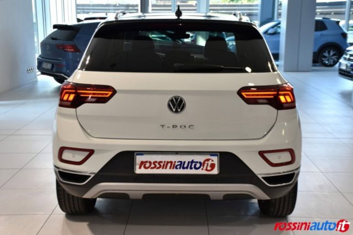 Volkswagen T-Roc 1.5 tsi Style dsg (4)