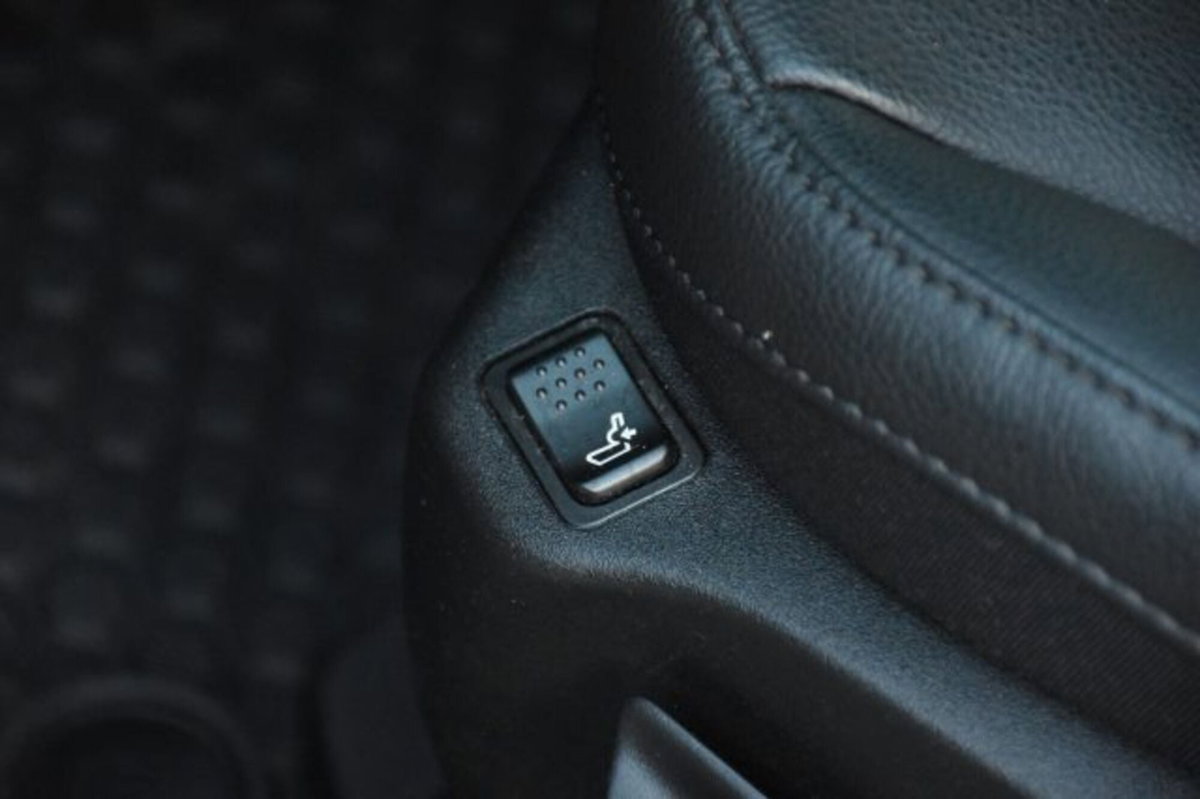 Jeep Compass 1.3 T4 190 CV PHEV AT6 4xe Longitude (19)