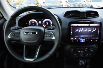 Jeep Renegade 1.5 turbo t4 mhev Altitude 2wd dct (9)