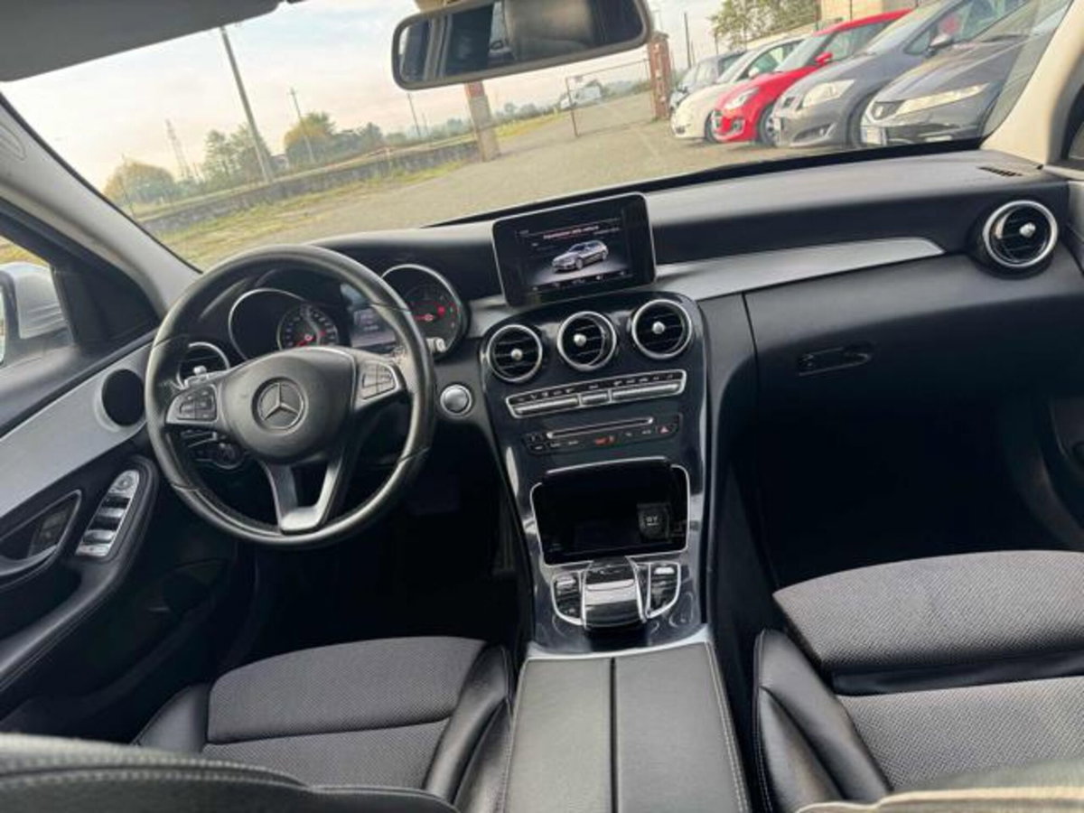 Mercedes-Benz Classe C Station Wagon 200 d Auto Premium Plus (12)
