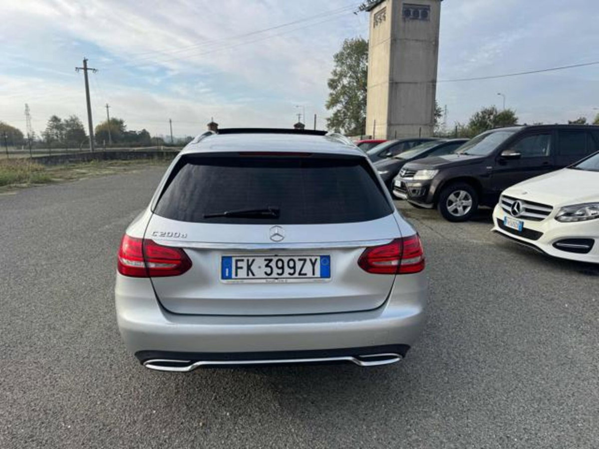 Mercedes-Benz Classe C Station Wagon 200 d Auto Premium Plus (6)