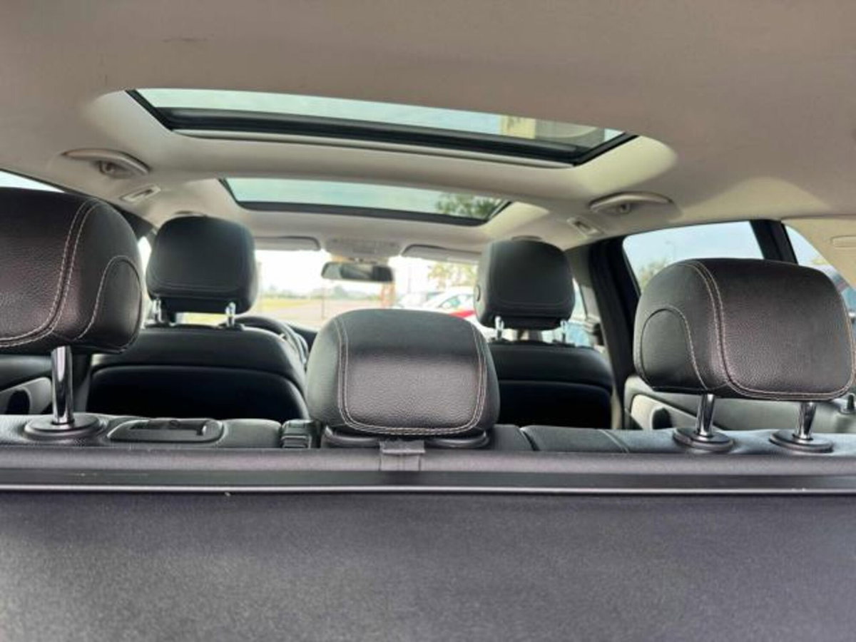 Mercedes-Benz Classe C Station Wagon 200 d Auto Premium Plus (9)