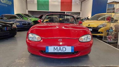 Mazda MX-5 1.8i 16V cat (2)