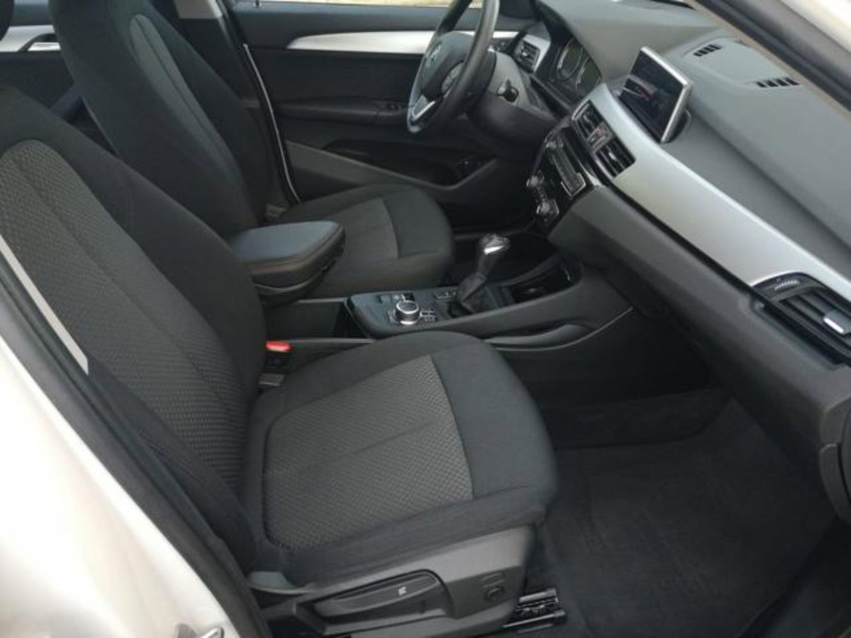 BMW X1 xDrive25e Business Advantage (12)