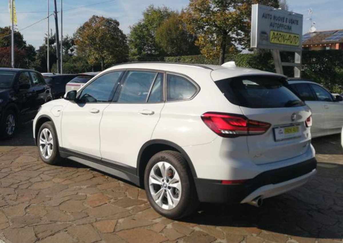 BMW X1 xDrive25e Business Advantage (6)